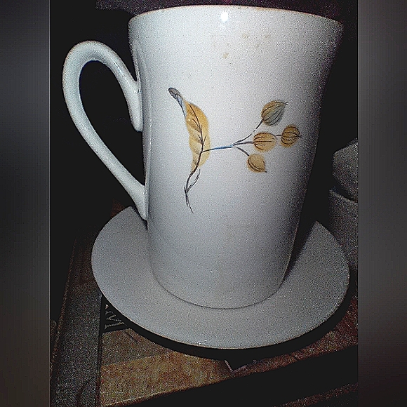 Royal London bone China handpainted  Antique collectable tea cup and saucer - Picture 5 of 11